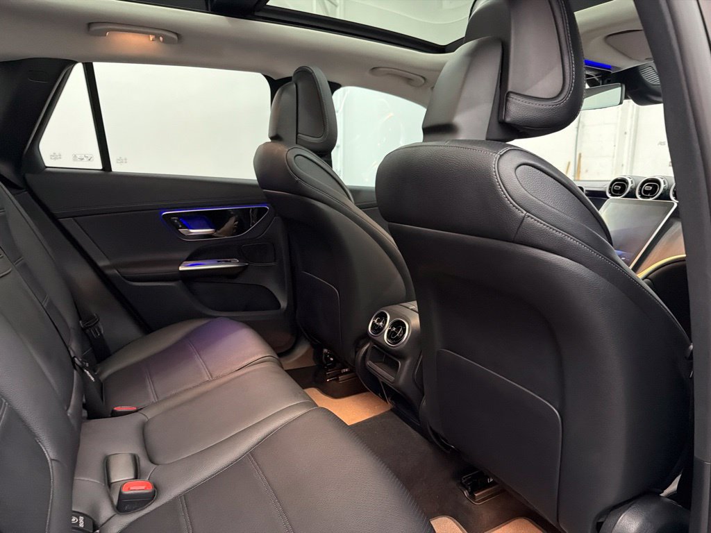 Certified 2024 Mercedes-Benz GLC 300 image 28