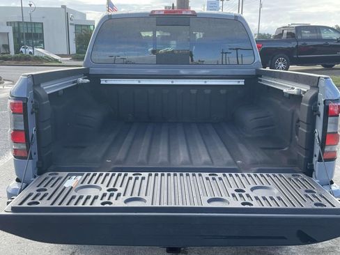 Used 2024 Nissan Frontier Pro-X w/ Pro Convenience Package image 11