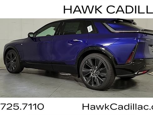 New 2026 Cadillac Lyriq Signature Sport AWD/4WD image 5