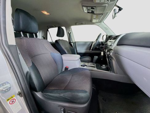 Used 2013 Toyota 4Runner SR5 AWD/4WD image 26