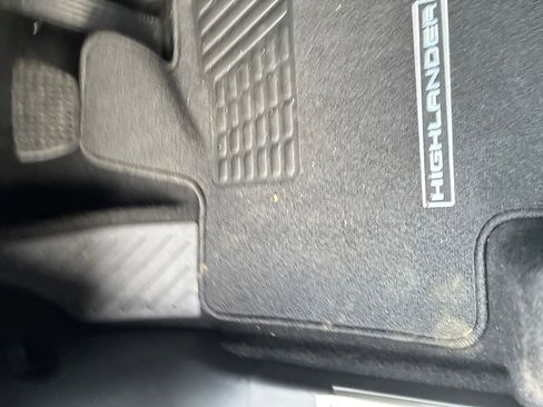 New 2026 Toyota Highlander XSE image 47