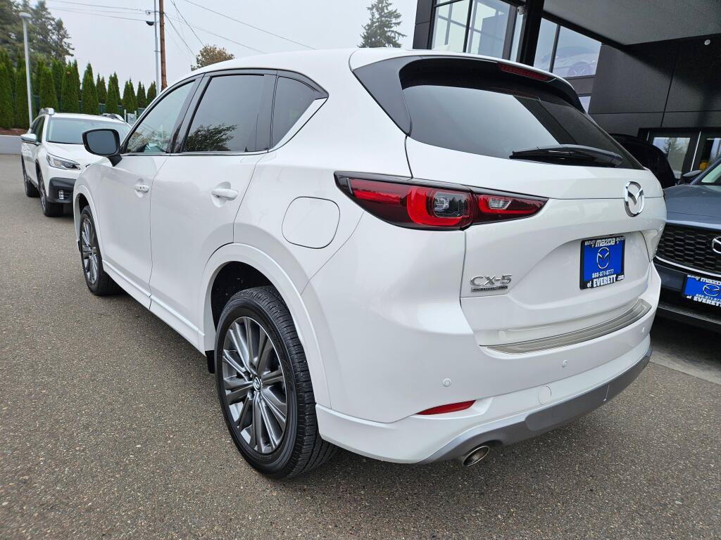 Certified 2025 MAZDA CX-5 Signature AWD/4WD image 3