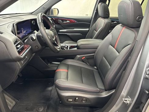 Certified 2026 Chevrolet Traverse RS AWD/4WD image 10