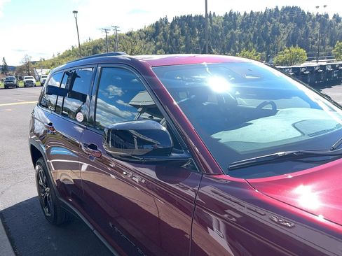 New 2026 Jeep Grand Cherokee Altitude AWD/4WD image 15