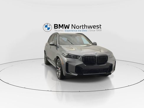 New 2026 BMW X5 xDrive40i w/ M Sport Package AWD/4WD image 7