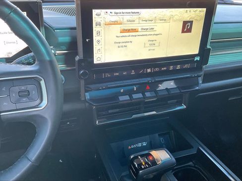 Used 2024 GMC Hummer EV 3X image 6