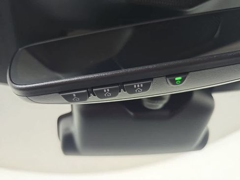 Used 2025 Subaru Crosstrek 2.5i Limited image 40