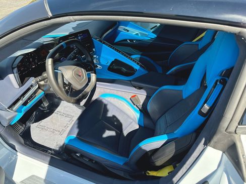 Used 2022 Chevrolet Corvette Stingray Premium Cpe w/ Battery Protection Package RWD image 10