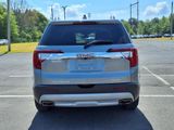 Certified 2023 GMC Acadia SLT w/ Preferred Package image 6