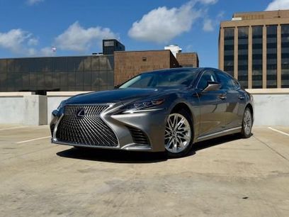 Used 2019 Lexus LS 500 w/ Accessory Package (Z2)