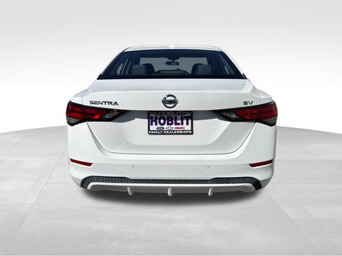 Used 2020 Nissan Sentra SV FWD image 4