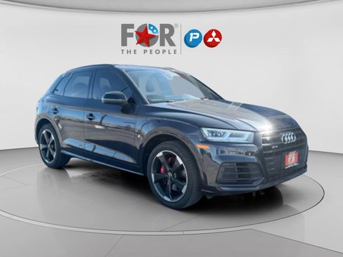 Used 2020 Audi SQ5 Premium Plus w/ Premium Plus Package image 2