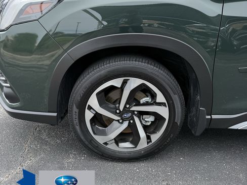 Used 2022 Subaru Forester Touring AWD/4WD image 34