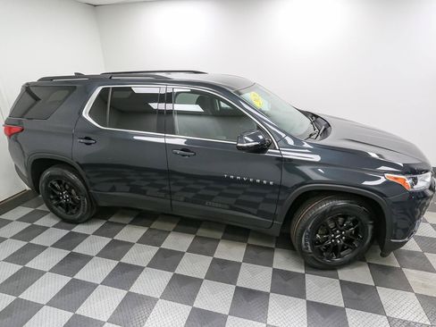 Used 2020 Chevrolet Traverse LT FWD image 5