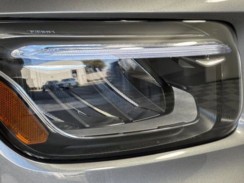 Certified 2024 Mercedes-Benz GLB 250 4MATIC image 11