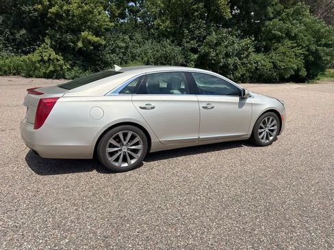 Used 2013 Cadillac XTS Luxury w/ Driver Awareness Package FWD image 13