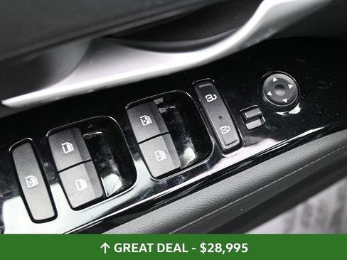 Used 2024 Hyundai Tucson Limited image 19