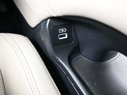 Used 2023 Honda HR-V EX-L image 32