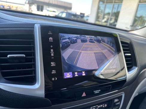 Used 2017 Honda Pilot EX-L image 19