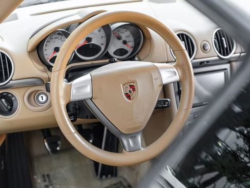 Used 2006 Porsche Cayman S image 6