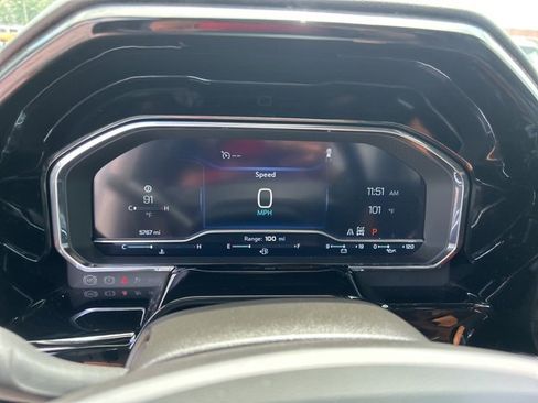 Used 2024 Chevrolet Silverado 1500 LTZ image 20