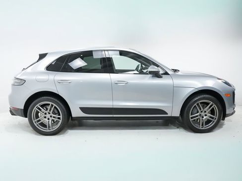 Certified 2021 Porsche Macan S AWD/4WD image 9