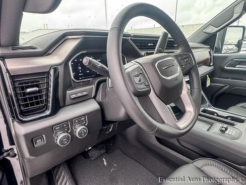 New 2026 GMC Sierra 2500 Denali w/ Denali Reserve Package AWD/4WD image 11