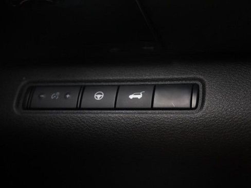 Certified 2025 Nissan Pathfinder SV FWD image 20