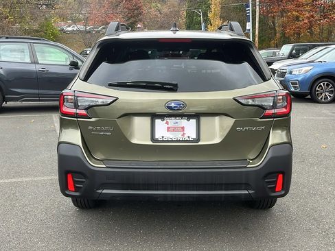 Certified 2021 Subaru Outback Premium image 6