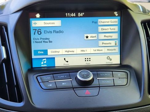 Used 2019 Ford Escape SEL AWD/4WD image 15