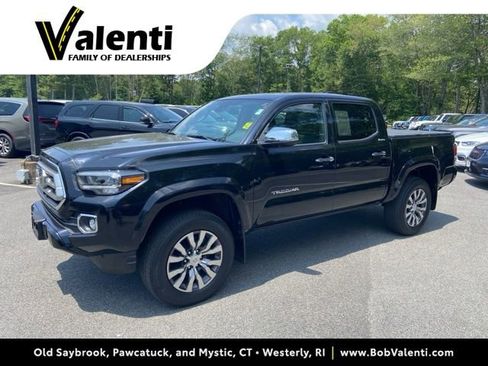 Used 2020 Toyota Tacoma Limited image 1