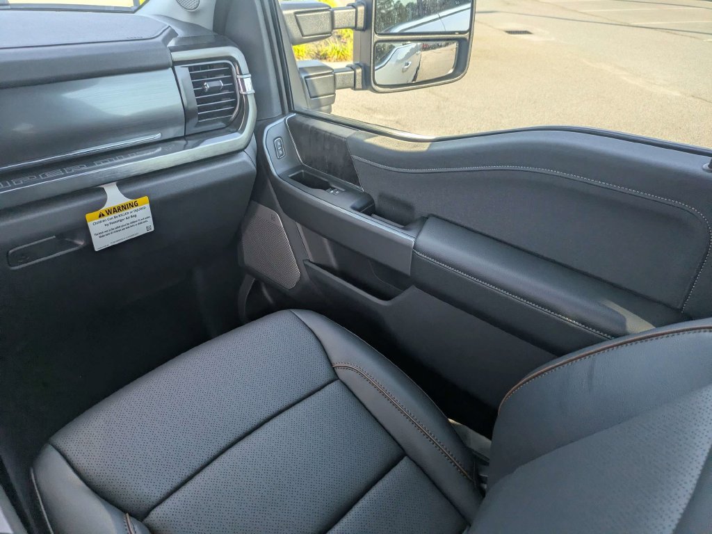 New 2026 Ford F350 Lariat w/ Lariat Premium Package AWD/4WD image 17