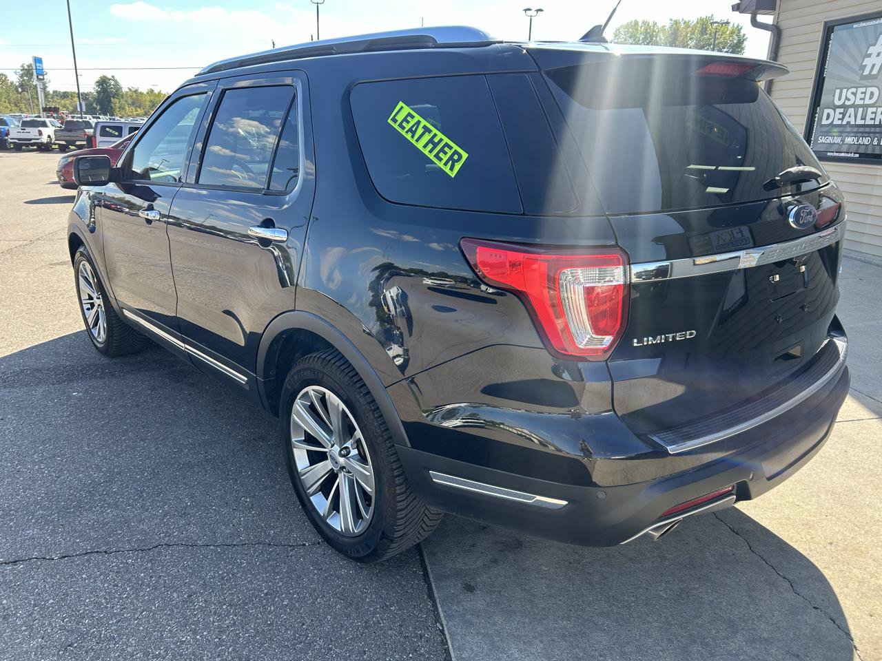 Used 2018 Ford Explorer Limited AWD/4WD image 7