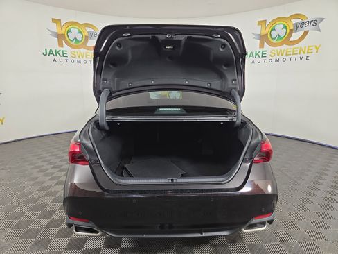 Used 2019 Toyota Avalon Limited image 33