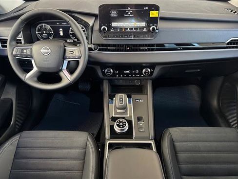 New 2026 Nissan Rogue SL image 15