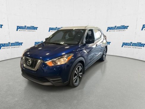 Used 2019 Nissan Kicks SV FWD image 5