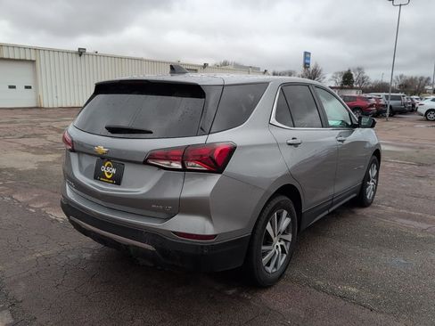 Used 2023 Chevrolet Equinox LT image 5