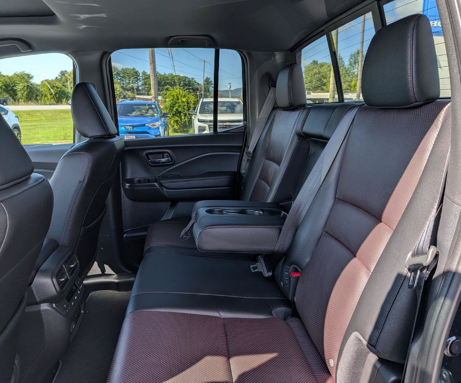 Used 2024 Honda Ridgeline Black Edition image 25