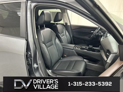Used 2023 Nissan Rogue SV w/ SV Premium B Package AWD/4WD image 23