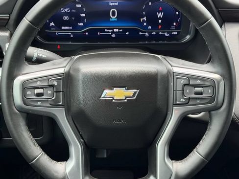 Used 2024 Chevrolet Suburban LT RWD image 14