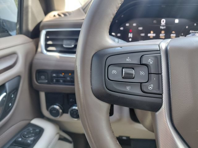 Used 2023 GMC Yukon Denali RWD image 30