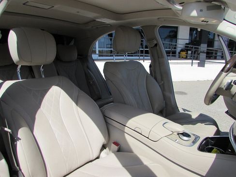 Used 2014 Mercedes-Benz S 550 Sedan w/ Sport Package Plus One image 33