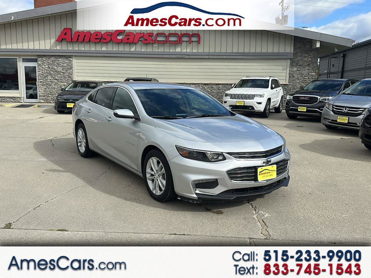 Used 2018 Chevrolet Malibu LT FWD image 1