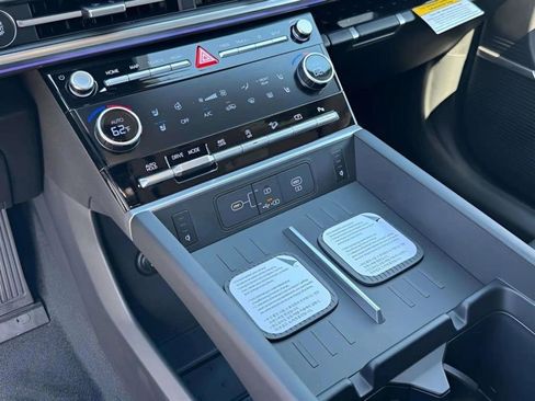 New 2026 Hyundai Santa Fe Limited AWD/4WD image 8