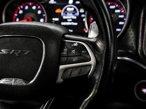 Used 2016 Dodge Charger SRT w/ Harman/Kardon Audio Group RWD image 23