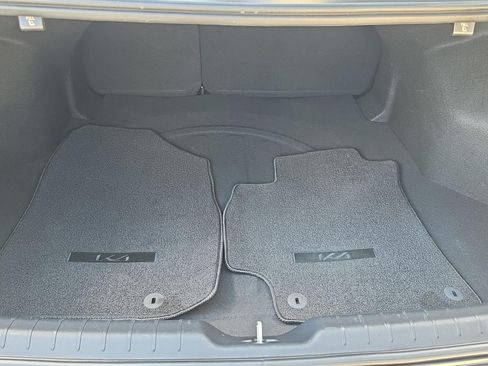 Certified 2025 Kia K4 FWD image 5