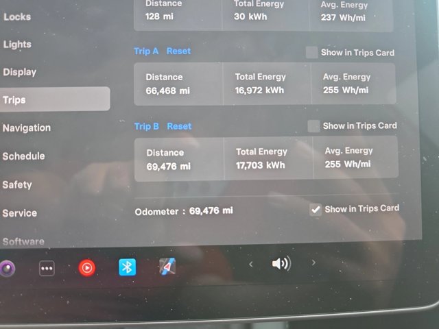 Used 2023 Tesla Model 3 Standard Range RWD image 11