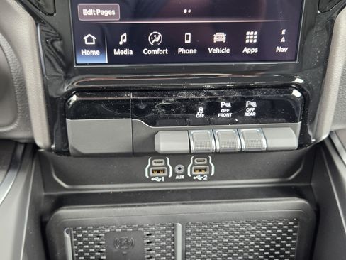 New 2026 RAM 1500 Lone Star AWD/4WD image 17