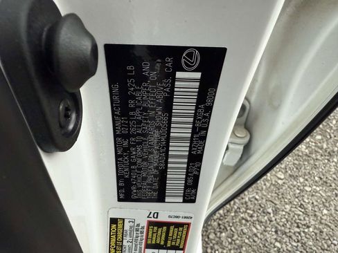 Used 2021 Lexus ES 300h w/ Premium Package image 30