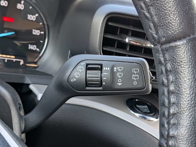Used 2023 Ford Explorer XLT RWD image 32